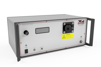 TLS120Xe TLS120Xe. Top, left to right: Wavelength dial, main screen, optical output port (without output optic adapter installed). Bottom: Main power switch, USB connector, feedback photodiode input for lamp alignment, output enable button.
